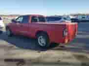 1999 Dodge Dakota Sport z VIN 1B7GL22Z4XS276158, wystawiony jako Copart lot #76972714 z przebiegiem 159 628 mil mil oraz Szkoda całkowita • Salvage title. Historia ofert i sprzedaży dostępna na DreamBid. Obrazek 2.