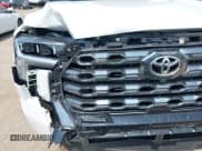 ✅ 2025 Toyota Tundra Platinum • VIN: 5TFNA5DB9SX322383 • Lot: 43026152. Listed on IAAI with 3,711 mi. Free auction sales archive from the USA and detailed vehicle history report at DreamBid. Image 6.