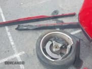 ✅ 2013 Chevrolet Camaro ZL1 • VIN: 2G1FZ1EPXD9801602 • Lot: 42120933. Wystawiony na IAAI z przebiegiem 18 439 mil. Bezpłatny archiwum sprzedaży aukcyjnych z USA i szczegółowy raport historii pojazdu na DreamBid. Zdjęcie 12.