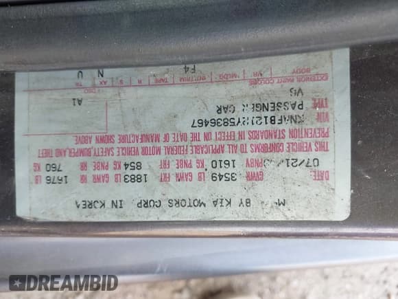 ✅ 2000 Kia Sephia • VIN: KNAFB1212Y5836467 • Lot: 43762204. Wystawiony na IAAI z przebiegiem 121 065 mil. Bezpłatny archiwum sprzedaży aukcyjnych z USA i szczegółowy raport historii pojazdu na DreamBid. Zdjęcie 9.