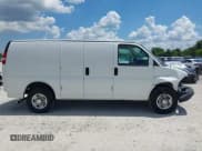 ✅ 2019 Chevrolet Express Cargo • VIN: 1GCWGAFP8K1254164 • Lot: 42410949. Listed on IAAI with 230,258 mi. Free auction sales archive from the USA and detailed vehicle history report at DreamBid. Image 10.