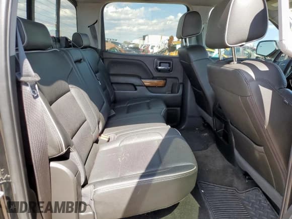 ✅ 2018 Chevrolet Silverado 1500 High Country • VIN: 3GCUKTEC7JG215906 • Лот: 63675725. Опубликован ранее на Copart с пробегом 104 345 миль. Бесплатный доступ к архиву аукционных продаж из США и подробный отчёт об истории автомобиля на DreamBid. Изображение 10.