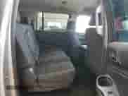 2018 Chevrolet Suburban LS z VIN 1GNSKGKC9JR129152, wystawiony jako Copart lot #51540075 z przebiegiem 371 516 mil mil oraz Czysty tytuł • Clean title. Historia ofert i sprzedaży dostępna na DreamBid. Obrazek 11.