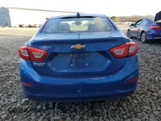 ✅ 2018 Chevrolet Cruze LT • VIN: 1G1BE5SM8J7209009 • Lot: 39345103. Listed on Copart with 55,076 mi. Free auction sales archive from the USA and detailed vehicle history report at DreamBid. Image 6.