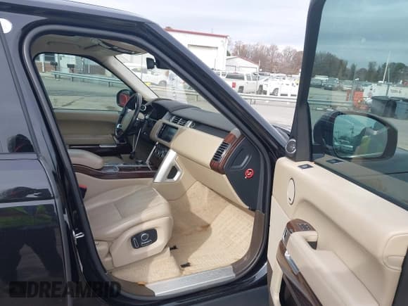 ✅ 2016 Land Rover Range Rover HSE • VIN: SALGS2PF2GA318732 • Лот: 43784366. Опубликован ранее на IAAI с пробегом 67 503 миль. Бесплатный доступ к архиву аукционных продаж из США и подробный отчёт об истории автомобиля на DreamBid. Изображение 5.