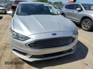✅ 2018 Ford Fusion SE • VIN: 3FA6P0H72JR194660 • Lot: 83979315. Wystawiony na Copart z przebiegiem 151 488 mil. Bezpłatny archiwum sprzedaży aukcyjnych z USA i szczegółowy raport historii pojazdu na DreamBid. Zdjęcie 5.