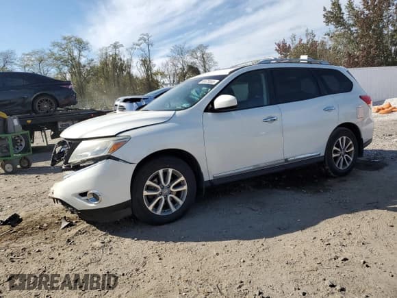 ✅ 2014 Nissan Pathfinder SL • VIN: 5N1AR2MM8EC655723 • Lot: 90475565. Listed on Copart with 166,932 mi. Free auction sales archive from the USA and detailed vehicle history report at DreamBid. Image 1.