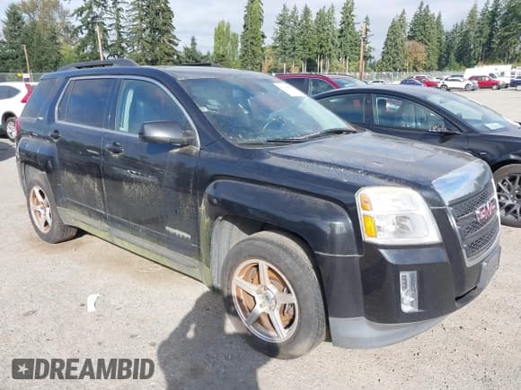 ✅ 2013 GMC Terrain SLT • VIN: 2GKFLVEK4D6179072 • Lot: 43298651. Wystawiony na IAAI z przebiegiem 157 139 mil. Bezpłatny archiwum sprzedaży aukcyjnych z USA i szczegółowy raport historii pojazdu na DreamBid. Zdjęcie 1.