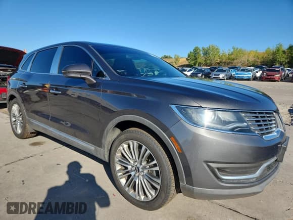 ✅ 2018 Lincoln MKX Reserve • VIN: 2LMPJ8LRXJBL38025 • Lot: 81318645. Listed on Copart with 66,975 mi. Free auction sales archive from the USA and detailed vehicle history report at DreamBid. Image 4.