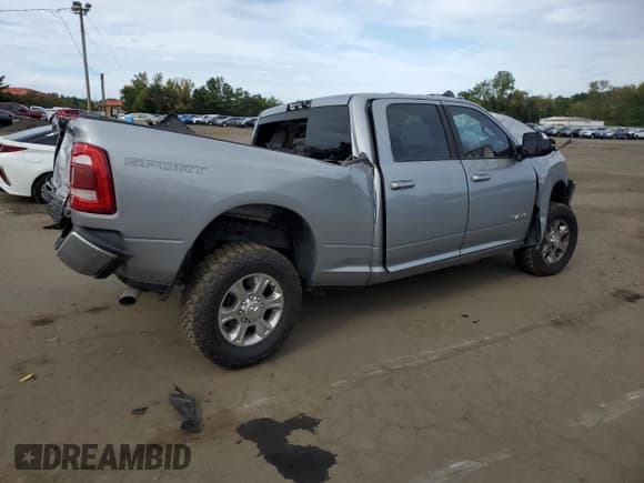 ✅ 2022 Ram 2500 Big Horn • VIN: 3C6UR5DJXNG243607 • Лот: 80448485. Опубликован ранее на Copart с пробегом Не указан. Бесплатный доступ к архиву аукционных продаж из США и подробный отчёт об истории автомобиля на DreamBid. Изображение 3.