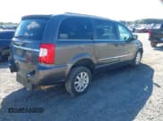 ✅ 2016 Chrysler Town & Country Touring • VIN: 2C4RC1BG8GR279888 • Лот: 43458441. Опубликован ранее на IAAI с пробегом 120 751 миль. Бесплатный доступ к архиву аукционных продаж из США и подробный отчёт об истории автомобиля на DreamBid. Изображение 4.