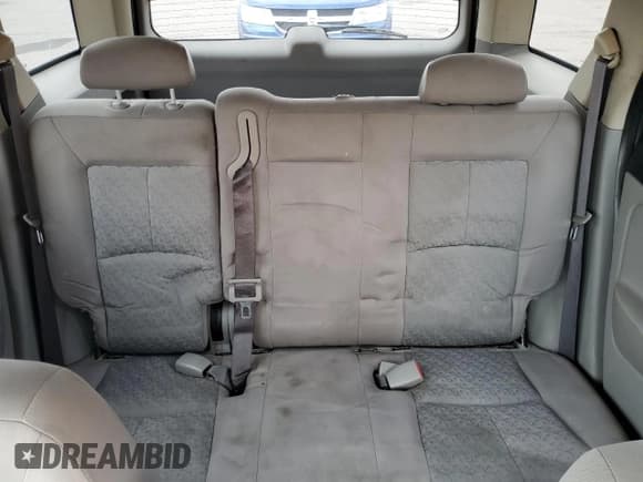 ✅ 2006 Saturn VUE • VIN: 5GZCZ33D16S815046 • Lot: 50959145. Wystawiony na Copart z przebiegiem 198 587 mil. Bezpłatny archiwum sprzedaży aukcyjnych z USA i szczegółowy raport historii pojazdu na DreamBid. Zdjęcie 10.