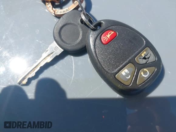 ✅ 2008 Pontiac Torrent • VIN: 2CKDL33FX86059062 • Lot: 43017492. Listed on IAAI with 215,089 mi. Free auction sales archive from the USA and detailed vehicle history report at DreamBid. Image 11.