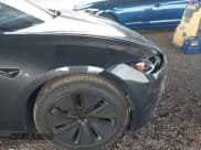 ✅ 2024 Tesla Model 3 Long Range • VIN: 5YJ3E1EB6RF853970 • Lot: 41964473. Wystawiony na IAAI z przebiegiem 11 909 mil. Bezpłatny archiwum sprzedaży aukcyjnych z USA i szczegółowy raport historii pojazdu na DreamBid. Zdjęcie 6.