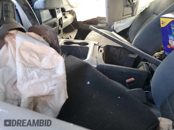 ✅ 2018 Ram 2500 Big Horn • VIN: 3C6UR5ML7JG329436 • Lot: 79006804. Wystawiony na Copart z przebiegiem Nie podano. Bezpłatny archiwum sprzedaży aukcyjnych z USA i szczegółowy raport historii pojazdu na DreamBid. Zdjęcie 7.