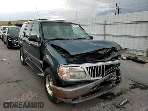 ✅ 1997 Mercury Mountaineer • VIN: 4M2DU55P3VUJ08261 • Лот: 59320875. Опубликован ранее на Copart с пробегом 168 804 миль. Бесплатный доступ к архиву аукционных продаж из США и подробный отчёт об истории автомобиля на DreamBid. Изображение 14.