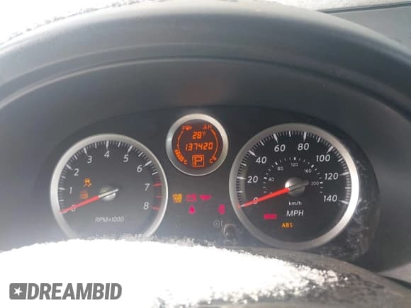 ✅ 2011 Nissan Sentra SR • VIN: 3N1AB6APXBL617752 • Lot: 43827656. Wystawiony na IAAI z przebiegiem 137 420 mil. Bezpłatny archiwum sprzedaży aukcyjnych z USA i szczegółowy raport historii pojazdu na DreamBid. Zdjęcie 7.