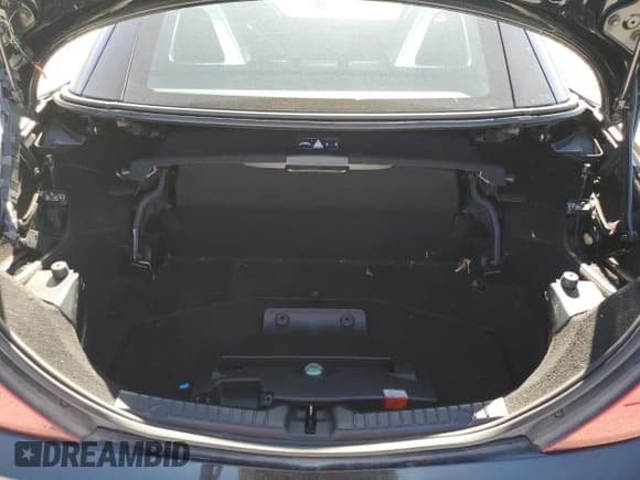 ✅ 2014 Mercedes-Benz SLK 250 • VIN: WDDPK4HA1EF083011 • Лот: 43931645. Опубликован ранее на Copart с пробегом 102 146 миль. Бесплатный доступ к архиву аукционных продаж из США и подробный отчёт об истории автомобиля на DreamBid. Изображение 10.