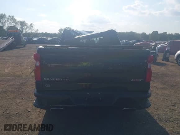✅ 2019 Chevrolet Silverado 1500 RST • VIN: 3GCUYEED9KG102561 • Lot: 43216999. Wystawiony na IAAI z przebiegiem 76 081 mil. Bezpłatny archiwum sprzedaży aukcyjnych z USA i szczegółowy raport historii pojazdu na DreamBid. Zdjęcie 16.