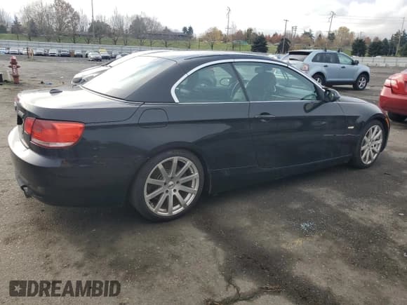✅ 2008 BMW 3 Series 335i • VIN: WBAWL73538P178132 • Лот: 92894395. Опубликован ранее на Copart с пробегом Не указан. Бесплатный доступ к архиву аукционных продаж из США и подробный отчёт об истории автомобиля на DreamBid. Изображение 3.