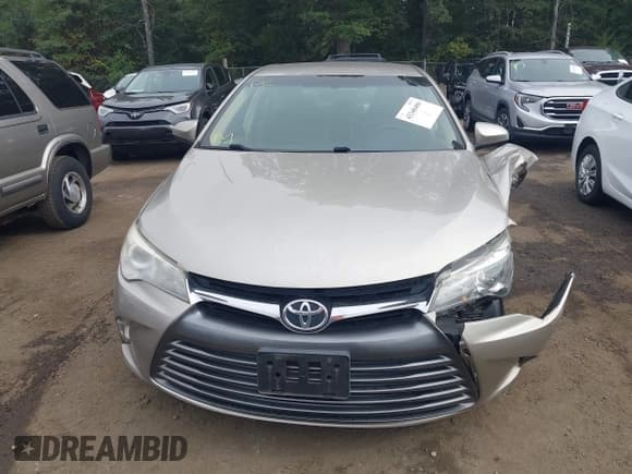 ✅ 2017 Toyota Camry XLE • VIN: 4T1BF1FK5HU385870 • Lot: 43340406. Listed on IAAI with 117,006 mi. Free auction sales archive from the USA and detailed vehicle history report at DreamBid. Image 12.