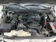 ✅ 2007 Mercury Mountaineer Premier • VIN: 4M2EU48E27UJ03239 • Lot: 83093174. Wystawiony na Copart z przebiegiem 174 103 mil. Bezpłatny archiwum sprzedaży aukcyjnych z USA i szczegółowy raport historii pojazdu na DreamBid. Zdjęcie 14.