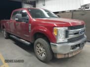 ✅ 2017 Ford F-250 Lariat • VIN: 1FT7W2BT3HEF19655 • Lot: 41932807. Wystawiony na IAAI z przebiegiem 231 282 mil. Bezpłatny archiwum sprzedaży aukcyjnych z USA i szczegółowy raport historii pojazdu na DreamBid. Zdjęcie 1.