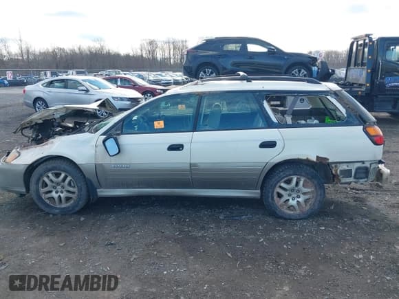 ✅ 2004 Subaru Legacy Outback • VIN: 4S3BH675947633230 • Lot: 43713896. Listed on IAAI with 187,672 mi. Free auction sales archive from the USA and detailed vehicle history report at DreamBid. Image 14.
