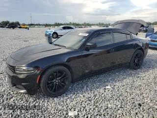 ✅ 2017 Dodge Charger SXT • VIN: 2C3CDXHG2HH533443 • Lot: 71459795. Wystawiony na Copart z przebiegiem 93 796 mil. Bezpłatny archiwum sprzedaży aukcyjnych z USA i szczegółowy raport historii pojazdu na DreamBid. Zdjęcie 1.
