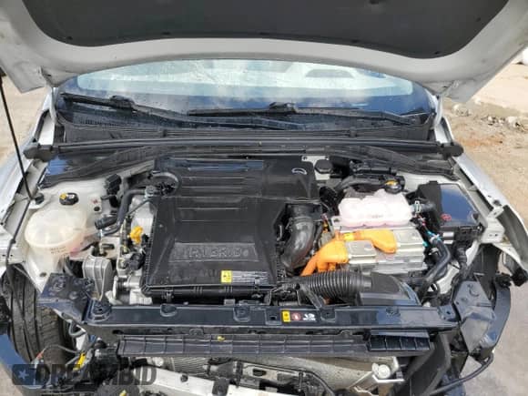 2020 Hyundai Ioniq Limited с VIN KMHC05LC5LU239908, выставлен на аукционе Copart как лот 71992854 с пробегом 66 499 миль миль и На запчасти • Non repairable. История ставок и продаж доступна на DreamBid. Изображение 11.