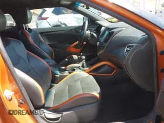 ✅ 2016 Hyundai Veloster Turbo • VIN: KMHTC6AE4GU304061 • Лот: 43090238. Опубликован ранее на IAAI с пробегом 93 737 миль. Бесплатный доступ к архиву аукционных продаж из США и подробный отчёт об истории автомобиля на DreamBid. Изображение 5.