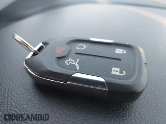 ✅ 2017 GMC Acadia SLT • VIN: 1GKKNULS1HZ315240 • Lot: 43769169. Listed on IAAI with 103,813 mi. Free auction sales archive from the USA and detailed vehicle history report at DreamBid. Image 11.