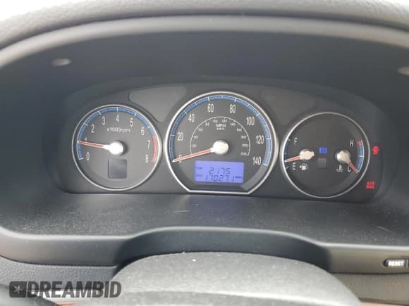 ✅ 2008 Hyundai Santa Fe SE • VIN: 5NMSH73E38H180880 • Lot: 61207244. Listed on Copart with 170,271 mi. Free auction sales archive from the USA and detailed vehicle history report at DreamBid. Image 9.