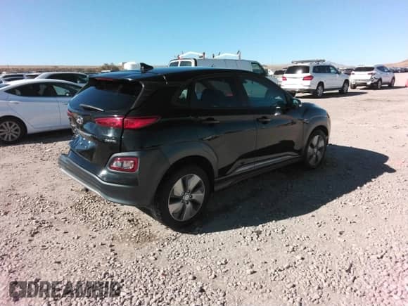 2019 Hyundai Kona Limited with VIN KM8K33AG1KU030287, listed as a Copart auction lot 87093555 with 73,425 mi miles and Salvage title. Bid and sale history available at DreamBid. Image 3.