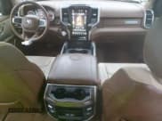 ✅ 2020 Ram 1500 Laramie • VIN: 1C6SRFJT1LN323711 • Лот: 54766685. Опубликован ранее на Copart с пробегом 58 223 миль. Бесплатный доступ к архиву аукционных продаж из США и подробный отчёт об истории автомобиля на DreamBid. Изображение 8.