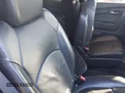 ✅ 2011 Chevrolet Traverse 2LT • VIN: 1GNKVJED4BJ212304 • Lot: 43468028. Listed on IAAI with 115,559 mi. Free auction sales archive from the USA and detailed vehicle history report at DreamBid. Image 8.