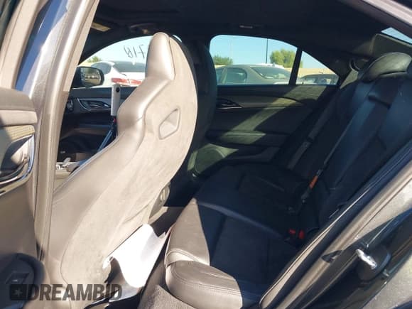 ✅ 2017 Cadillac ATS-V • VIN: 1G6AN5RY7H0173816 • Lot: 43598710. Listed on IAAI with 48,092 mi. Free auction sales archive from the USA and detailed vehicle history report at DreamBid. Image 8.