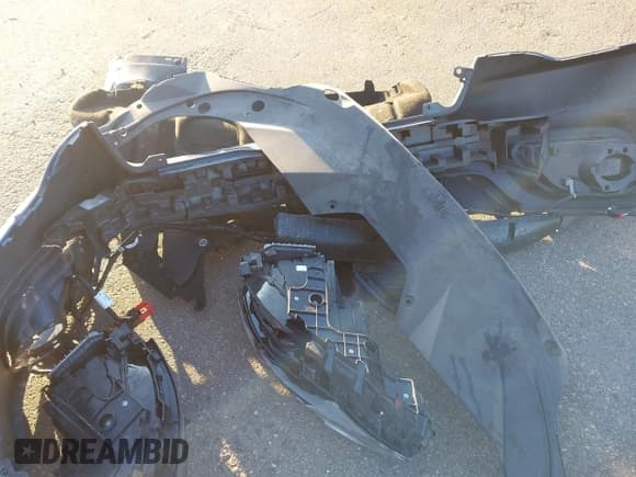 ✅ 2021 Jeep Cherokee 80th Anniversary • VIN: 1C4PJMMX4MD209699 • Lot: 43502226. Wystawiony na IAAI z przebiegiem 48 066 mil. Bezpłatny archiwum sprzedaży aukcyjnych z USA i szczegółowy raport historii pojazdu na DreamBid. Zdjęcie 12.