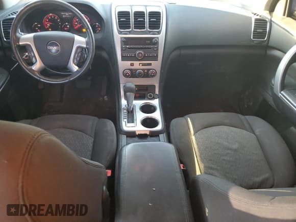 ✅ 2010 GMC Acadia SL • VIN: 1GKLRKED8AJ146964 • Lot: 87441575. Wystawiony na Copart z przebiegiem 138 399 mil. Bezpłatny archiwum sprzedaży aukcyjnych z USA i szczegółowy raport historii pojazdu na DreamBid. Zdjęcie 8.