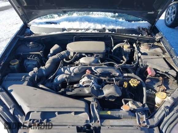 ✅ 2008 Subaru Legacy Limited • VIN: 4S3BL626187202921 • Lot: 43903905. Wystawiony na IAAI z przebiegiem 173 703 mil. Bezpłatny archiwum sprzedaży aukcyjnych z USA i szczegółowy raport historii pojazdu na DreamBid. Zdjęcie 10.