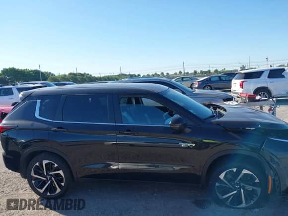 2023 Mitsubishi Outlander SE с VIN JA4T5UA94PZ036602, выставлен на аукционе IAAI как лот 41781635 с пробегом 9 277 миль миль и . История ставок и продаж доступна на DreamBid. Изображение 13.