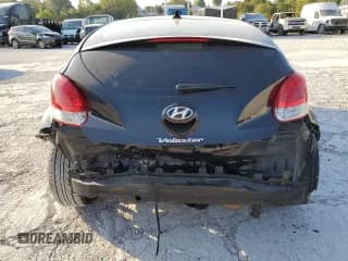 ✅ 2012 Hyundai Veloster w/Black Int • VIN: KMHTC6AD9CU046914 • Lot: 69133264. Wystawiony na Copart z przebiegiem 62 477 mil. Bezpłatny archiwum sprzedaży aukcyjnych z USA i szczegółowy raport historii pojazdu na DreamBid. Zdjęcie 6.
