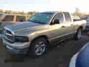 2003 Dodge 1500 ST z VIN 1D7HA18N63S165345, wystawiony jako IAAI lot #43531314 z przebiegiem 178 594 mil mil oraz . Historia ofert i sprzedaży dostępna na DreamBid. Obrazek 2.