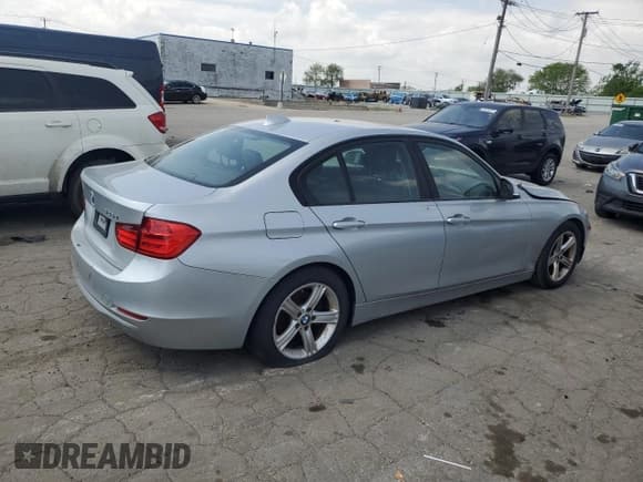 ✅ 2014 BMW 3 Series 328d • VIN: WBA3D3C56EK153145 • Lot: 56644325. Listed on Copart with 129,287 mi. Free auction sales archive from the USA and detailed vehicle history report at DreamBid. Image 3.