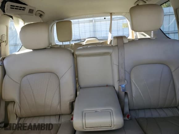 ✅ 2015 Infiniti QX80 • VIN: JN8AZ2NC9F9371045 • Lot: 92989495. Listed on Copart with 182,768 mi. Free auction sales archive from the USA and detailed vehicle history report at DreamBid. Image 10.