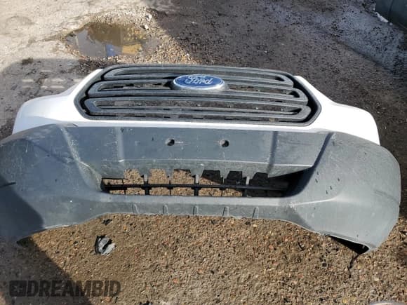 ✅ 2017 Ford Transit • VIN: 1FTYR2YM3HKB25585 • Лот: 84697534. Опубликован ранее на Copart с пробегом 128 794 миль. Бесплатный доступ к архиву аукционных продаж из США и подробный отчёт об истории автомобиля на DreamBid. Изображение 13.