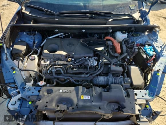 ✅ 2022 Toyota RAV4 Hybrid XSE • VIN: 4T3E6RFV7NU097082 • Лот: 92422115. Опубликован ранее на Copart с пробегом 46 822 миль. Бесплатный доступ к архиву аукционных продаж из США и подробный отчёт об истории автомобиля на DreamBid. Изображение 12.