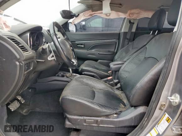 2017 Mitsubishi Outlander SEL с VIN JA4AP4AW0HZ048612, выставлен на аукционе Copart как лот 63004105 с пробегом 99 732 миль миль и Списание • Salvage title. История ставок и продаж доступна на DreamBid. Изображение 7.