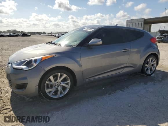 ✅ 2016 Hyundai Veloster • VIN: KMHTC6AD7GU300528 • Лот: 57501955. Размещён на Copart с пробегом 72 437 миль миль. Получите бесплатный доступ к архиву аукционных продаж из США и посмотрите подробный отчёт об истории автомобиля на DreamBid. Изображение 1.