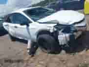 2022 Toyota Camry SE z VIN 4T1G11AK9NU062249, wystawiony jako IAAI lot #42759647 z przebiegiem 58 315 mil mil oraz . Historia ofert i sprzedaży dostępna na DreamBid. Obrazek 1.